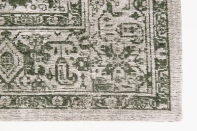 Green Border 8679