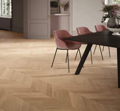 Parador Sildeben Trendtime 10 - Chevron 45°, Eg hvid mat lak 
