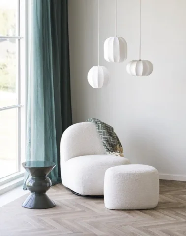 Loftlampe Coventry hvid - højde 15,5 cm.
