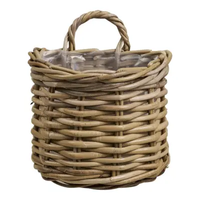 Keli kurv i rattan