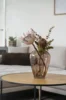Vase i brunt glas