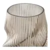 Mundblæst vase i brunt glas